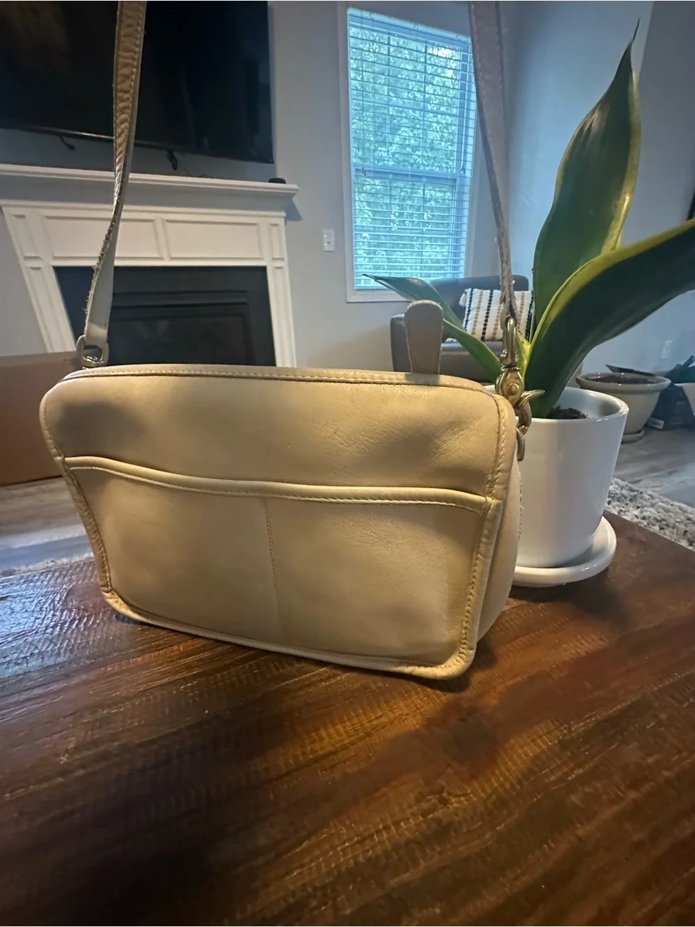 Vintage Coach Cafe Bag 4111 Bone Ivory Leather Crossbody USA
